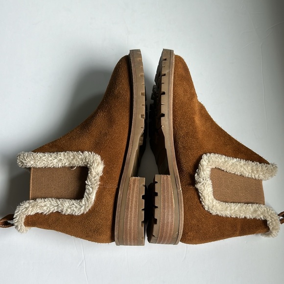 Steve Madden Leopold Faux Shearling Chelsea Boot in Camel Suede New - Picture 5 of 8